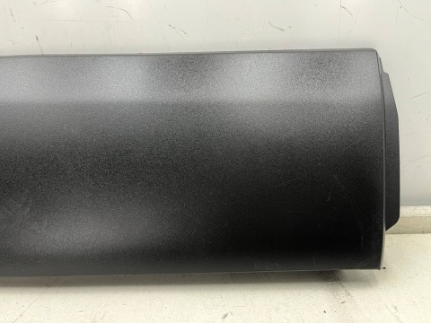 Listwa Mazda CX-30 CX30 2019r.- prawa przednia dolna nakładka drzwi prawy przód dfr5-51ra1