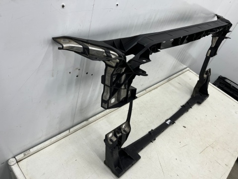 Pas przedni Audi A4 B9 8w Audi A5 II 8w F5 15-24r. wzmocnienie ramka chłodnic oryginalny 8w0805594