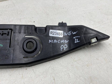 Ślizg Porsche Macan II 95c 24r.- NOWE prawe przednie mocowanie zderzaka wspornik oryginalne prawy przód 95c807184 95c807050b