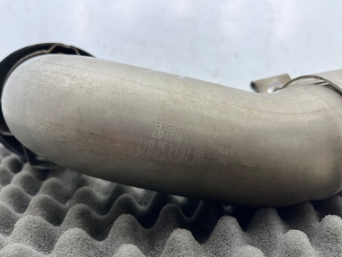 Wydech Porsche Cayenne III 9y 17r.- PRAWA tylna końcówka tłumika nasadka oryginalna prawy tył 9y0253824br