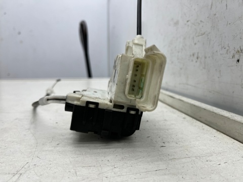 Zamek drzwi Citroen C4 I HB 5Drzwi 04-10r. prawy przedni zamek drzwi 6 pin prawy przód EU