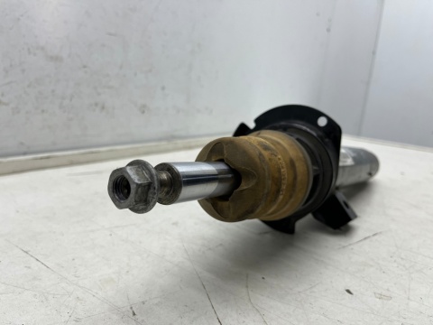 Amortyzator BMW F30 F31 F23 F22 F20 F21 F33 F32 F36 Gran Coupe 11-18r. przedni prawy lewy mcpherson przód 6873823