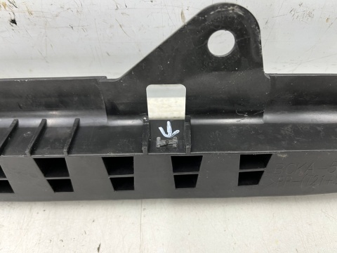 Belka zderzaka Mazda 3 IV BP 19r.- ślizg przednie dolne wzmocnienie pasa przedniego dolna belka przód bcka-500s1