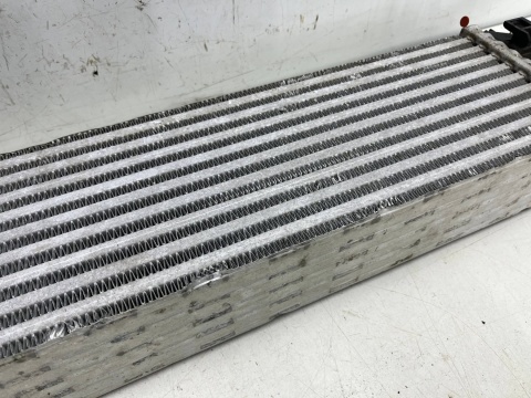 Chłodnica powietrza Audi A4 B8 A5 A6 C7 A7 4g A8 D4 Q5 8r Macan 11r.- 2.0 3.0 TDi intercooler oryginał 8k0145805ac