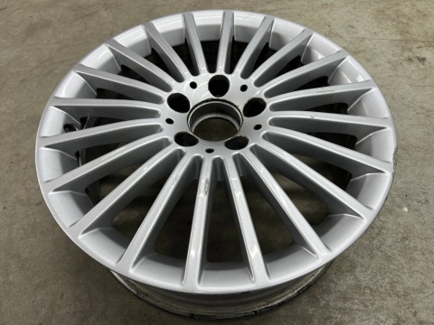 Felga Mercedes GLA I w156 x156 13-19r. 6,5jx17 ET38 5x112 pojedyncza sztuka 17 cali oryginalna a1564011800