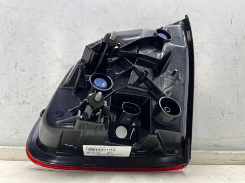 Lampa Porsche Cayenne II 7p 92a 10-14r. NOWA lewa tylna w klapę bagażnika LED oryginalna EU lewy tył 958945093