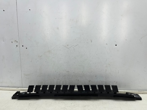 Ślizg Peugeot 308 III T10 HB 21r.- tylne środkowe mocowanie zderzaka wspornik uchwyt tył ORYGINALNY 9836418080