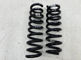 Sprężyna BMW F31 Kombi F36 Gran Coupe 11-18r. sprężyny tylnego zawieszenia tył komplet