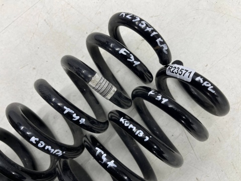 Sprężyna BMW F31 Kombi F36 Gran Coupe 11-18r. sprężyny tylnego zawieszenia tył komplet