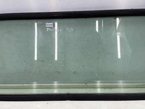 Szyba tylna Citroen Jumper I Ducato II Boxer I 94-06r. DOKA dubel kabina tylna szyba grodziowa razem z uszczelką