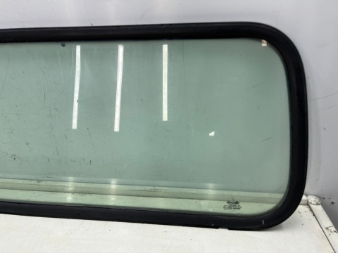 Szyba tylna Citroen Jumper I Ducato II Boxer I 94-06r. DOKA dubel kabina tylna szyba grodziowa razem z uszczelką