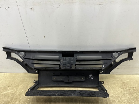 Zderzak przedni Iveco Daily IV 4 19-24r. Lift stopień zderzaka środkowy przód środek 105802315882EZ
