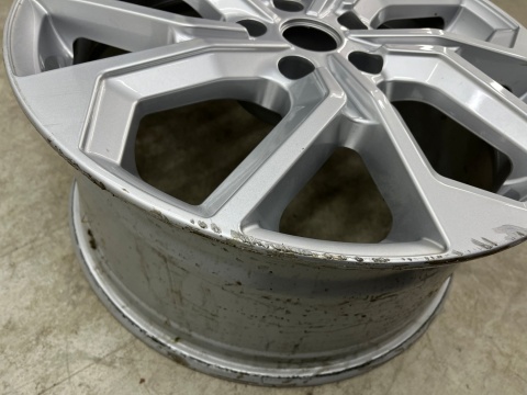 Felga MG ZS VS MG Marvel R 8,5jx19 H2 ET50 5x120 oryginalna 19 cali z czujnikiem wi238519