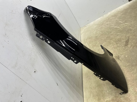 Błotnik Audi A4 B9 19-24r. Lift prawy przedni prawy przód 