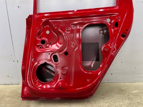 Drzwi VW Polo 5 V 09-17r. prawe tylne prawy tył 6R4833312