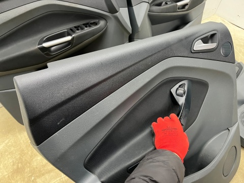 Tapicerka Ford C-Max MK2 12-19r. boczki drzwi KOMPLET prawy lewy tył przód boczek