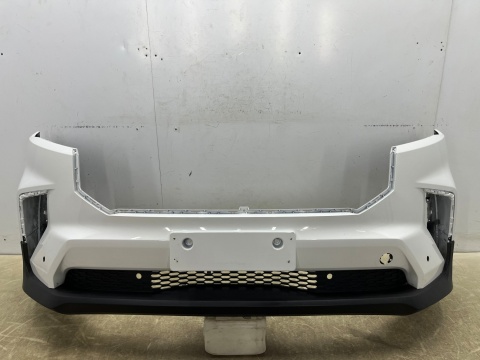 Zderzak przedni Maxus LDV Deliver 9 V90 19r.- przód 4XPDC