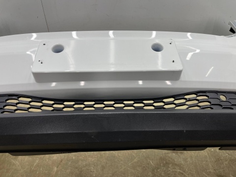 Zderzak przedni Maxus LDV Deliver 9 V90 19r.- przód 4XPDC