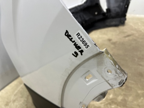 Zderzak przedni Maxus LDV Deliver 9 V90 19r.- przód 4XPDC