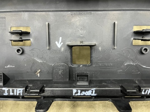 Zderzak przedni Peugeot 2008 1 I 16-19r. Lift przód 9814116177