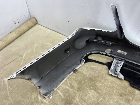 Zderzak tylny Mercedes W213 E-Klasa 16-20r. Przedlift tył Sedan 6XPDC A2138850025