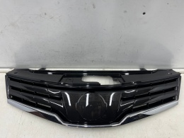 Atrapa Nissan Note E11 1 I 09-13r. Lift grill przednia maskownica zderzaka znaczek nowa oryginalna 62310BH00H