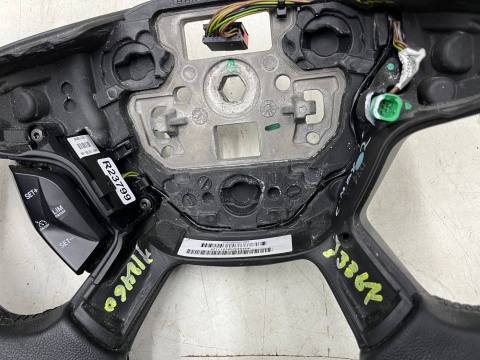 Kierownica Ford C-Max MK2 Focus Mk3 Kuga Mk2 12-19r multifunkcyjna skórzana skóra w dobrym stanie am51-3600-bf