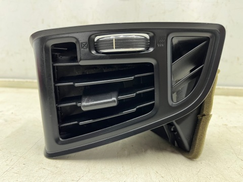 Kratka nawiewu Ford C-Max MK2 CMax Mk2 12-19r. lewa boczna nadmuchu deski wnętrza strona kierowcy am51-r018b09-bhw