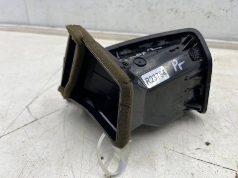 Kratka nawiewu Ford C-Max MK2 CMax Mk2 12-19r. prawa boczna nadmuchu deski wnętrza strona pasażera am51-r018b08-bhw