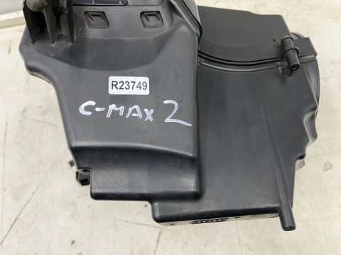 Obudowa filtra powietrza Ford C-Max MK2 Focus MK3 Volvo V40 12-19r. 1.6 TDCi 1.0b nieuszkodzona av61-9600-bf