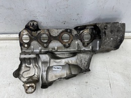 Osłona termiczna Citroen Peugeot Ford Mazda Volvo 1.6 TDCi 1.6 HDi diesel uszczelka kolektora wydechowego 9672921080