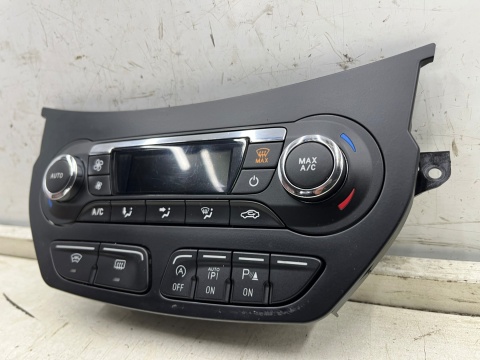Panel klimatyzacji Ford C-Max MK2 CMax Mk2 12-19r. sterowania nawiewem wentylacją climatronic am5t-18c612-bl