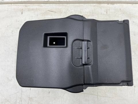 Podstawa akumulatora Ford C-Max MK2 Focus MK3 Kuga MK2 12-19r. mocowanie obudowa pokrywa obejma akumulatora