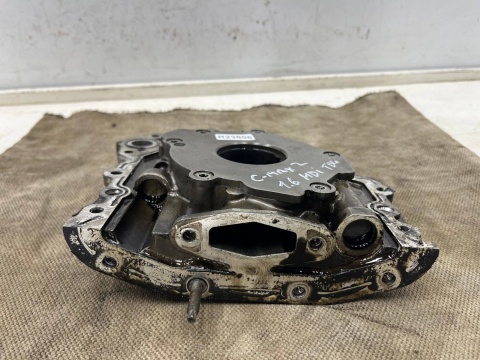 Pompa oleju Citroen Peugeot Ford Mazda Volvo 1.6 TDCi 1.6 HDi 95km diesel smok 9686038880