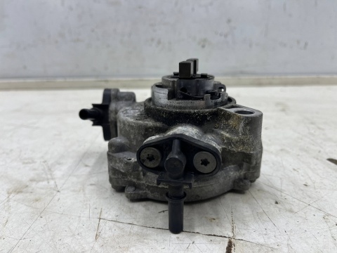 Pompa vacum Citroen Peugeot Ford Mazda Volvo 1.6 TDCi 1.6 HDi 95km diesel wakum próżniowa podciśnienia 9804021880