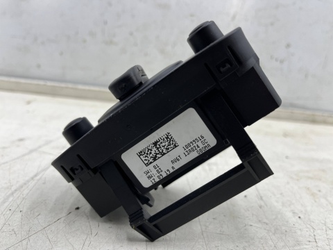 Przełącznik Ford C-Max MK2 Kuga MK2 12-19r. przycisk włącznik świateł pokrętło przeciwmgielnych av6t-13a024-gc