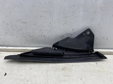 Ślizg Mercedes w247 B-klasa 18r.- prawe przednie górne mocowanie zderzaka wspornik uchwyt prawy przód ORYGINALNY a2478853202