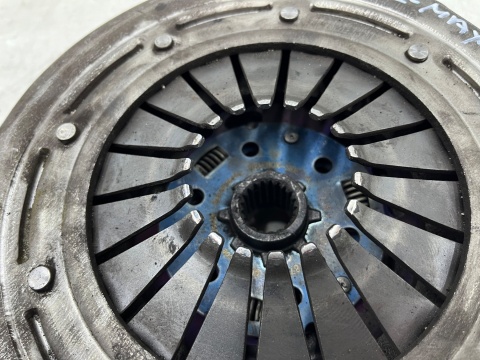 Sprzęgło Ford B-max C-max Fiesta Focus Galaxy Kuga Mondeo S-max Volvo S40 S60 S80 1.6 TDCi koło zamachowe tarcza docisk SACHS