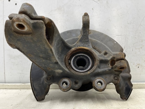 Zwrotnica Ford C-max MK2 Focus MK3 12-19r. 1.6 2.0 TDCi DIESEL piasta lewa przednia lewy przód av613k171