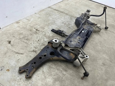 Belka silnika VW Polo Ibiza Cordoba Fabia 02-08r. kołyska wózek sanki