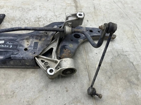 Belka silnika VW Polo Ibiza Cordoba Fabia 02-08r. kołyska wózek sanki