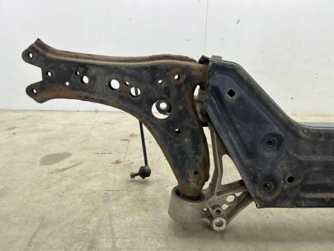 Belka silnika VW Polo Ibiza Cordoba Fabia 02-08r. kołyska wózek sanki