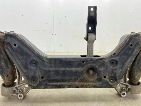 Belka silnika VW Polo Ibiza Cordoba Fabia 02-08r. kołyska wózek sanki