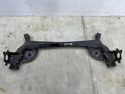 Belka zawieszenia Mazda 3 IV BP 2019r.- tylna oś wózek ORYGINAL