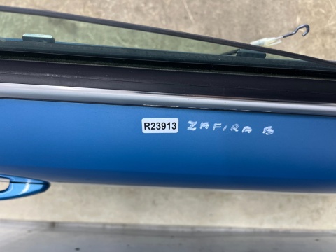 Drzwi Opel Zafira B II 05-14r. prawe przednie prawy przód Z20N