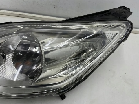 Lampa reflektor Ford C-Max MK2 + Grand 10-14r LEWA przednia EU am5113w030ae