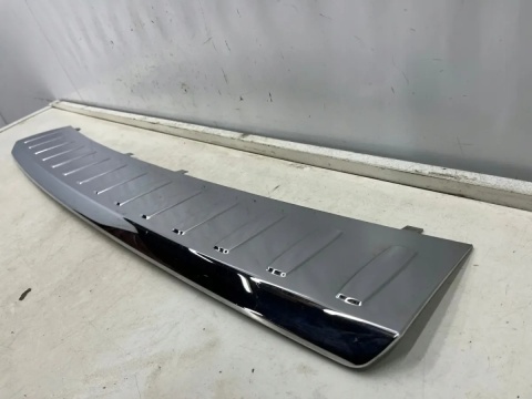 Listwa zderzaka Mercedes ML w166 GLE w292 nakładka tylna na próg bagażnika