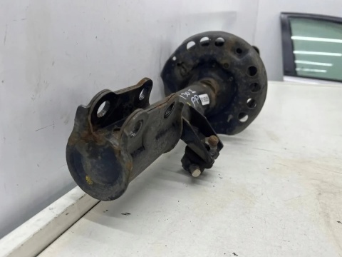 Amortyzator Hyundai i30 FD 07-12r. BENZYNA przedni LEWY mcpherson sprężyna