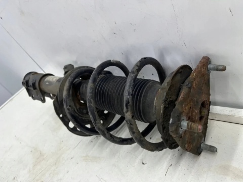 Amortyzator Hyundai i30 FD 07-12r. BENZYNA przedni LEWY mcpherson sprężyna