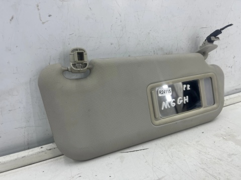 Daszek Mazda 6 II GH 07-12r. PRAWY przeciwsłonecznik pasażera osłona EU